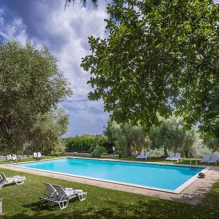 Agriturismo Borgo Degli Ulivi Canicattini Bagni Екстериор снимка