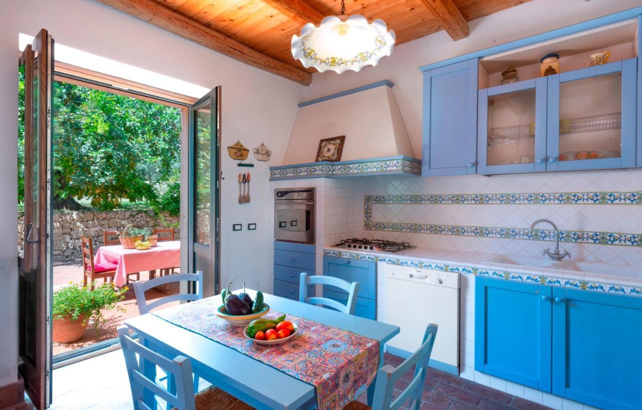 Agriturismo Borgo Degli Ulivi Canicattini Bagni Екстериор снимка