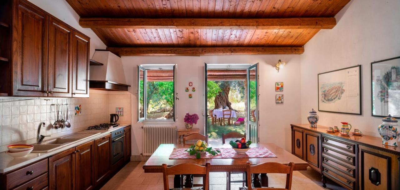 Agriturismo Borgo Degli Ulivi Canicattini Bagni Екстериор снимка