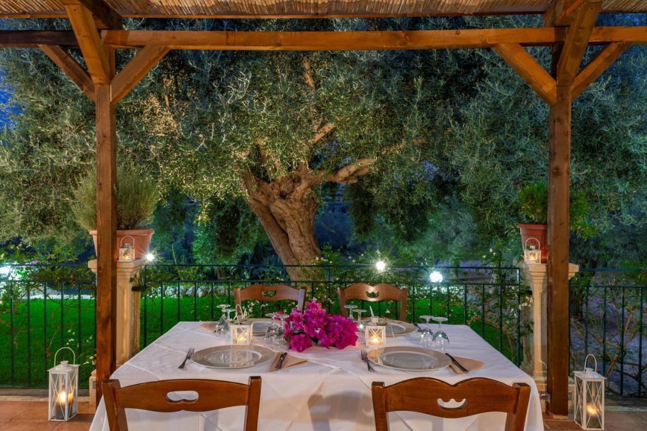 Agriturismo Borgo Degli Ulivi Canicattini Bagni Екстериор снимка