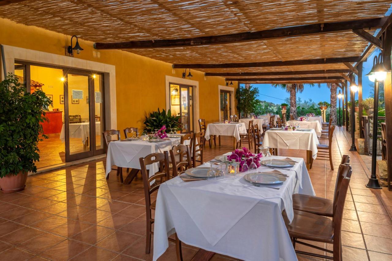 Agriturismo Borgo Degli Ulivi Canicattini Bagni Екстериор снимка