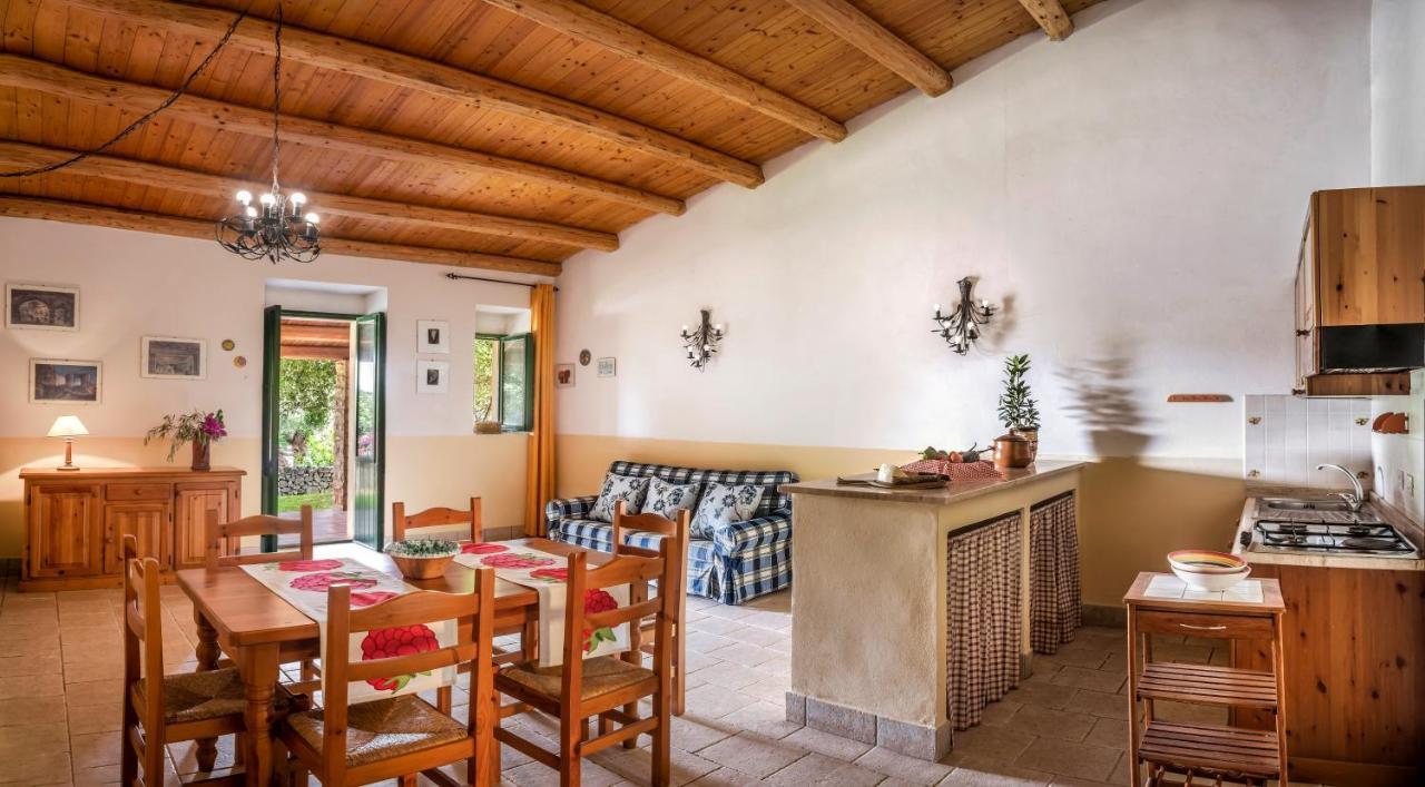 Agriturismo Borgo Degli Ulivi Canicattini Bagni Екстериор снимка
