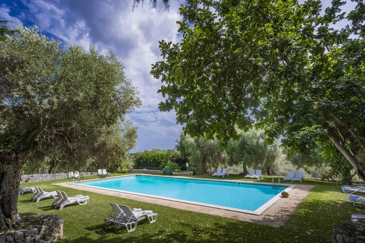 Agriturismo Borgo Degli Ulivi Canicattini Bagni Екстериор снимка
